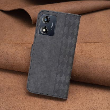 Motorola Moto E13 4G Plaid Embossed Leather Phone Case – Premium Wallet Kickstand & Shock Absorption for Durable Protection