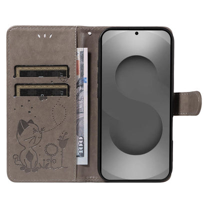 For Samsung Galaxy S26 Ultra 5G Cat and Bee Embossed Flip Leather Phone Case Wallet Cover with Card Slots Cash Pocket Magnetic Stand Protective Shockproof TPU PU Leather Case with Wrist Strap