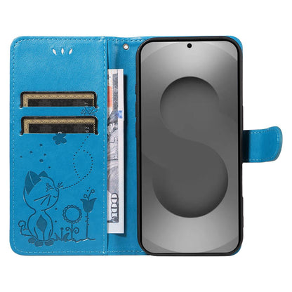 For Samsung Galaxy S26 Ultra 5G Cat and Bee Embossed Flip Leather Phone Case Wallet Cover with Card Slots Cash Pocket Magnetic Stand Protective Shockproof TPU PU Leather Case with Wrist Strap